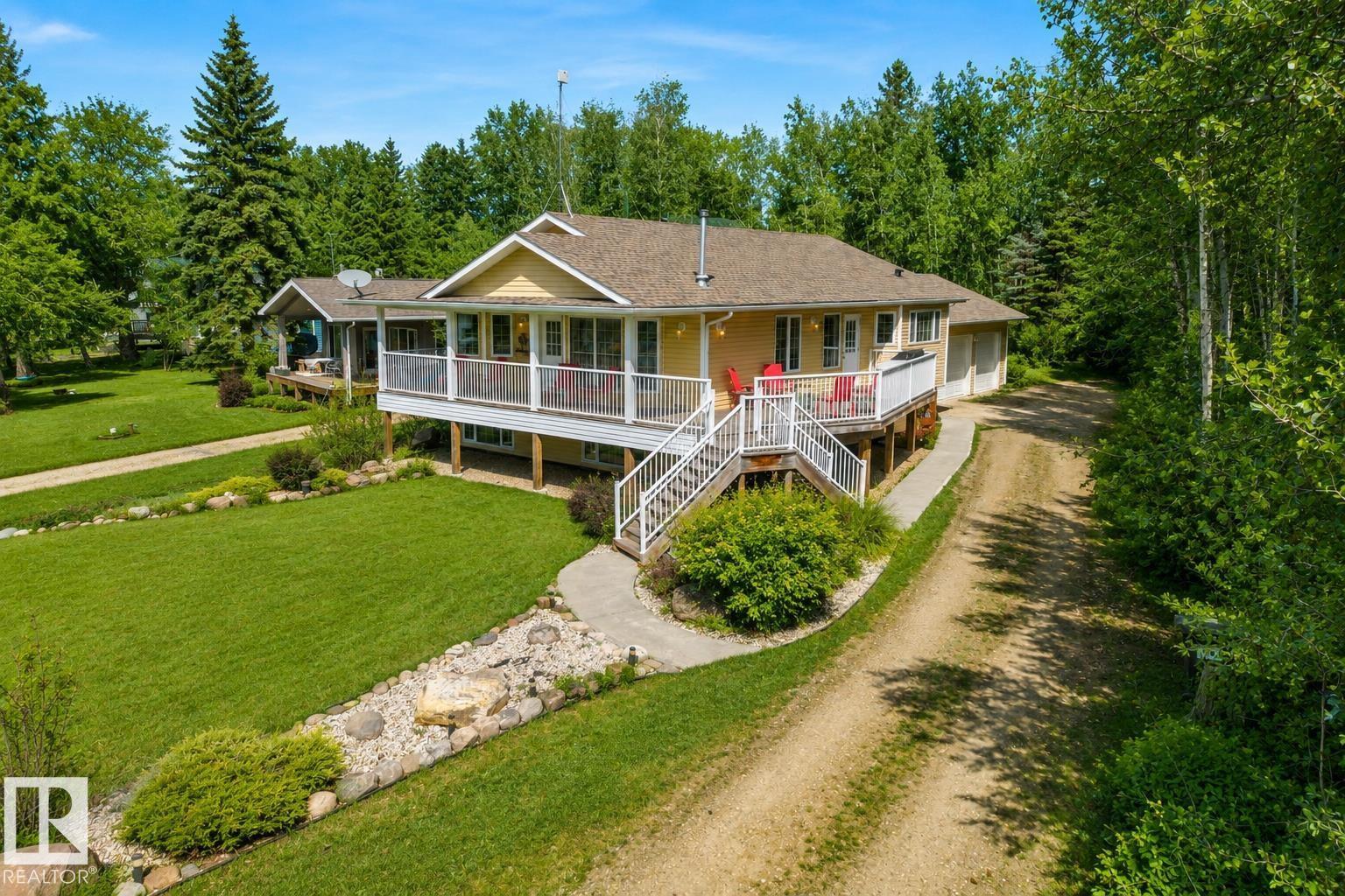 77 Lakeshore DR exterior