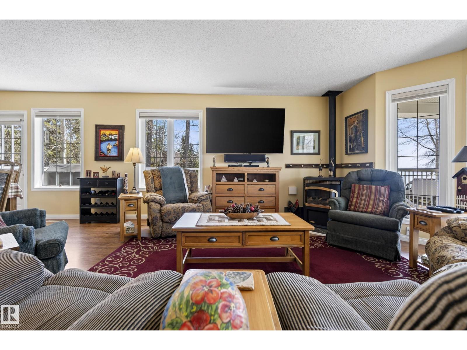 77 Lakeshore DR, Rural Leduc County