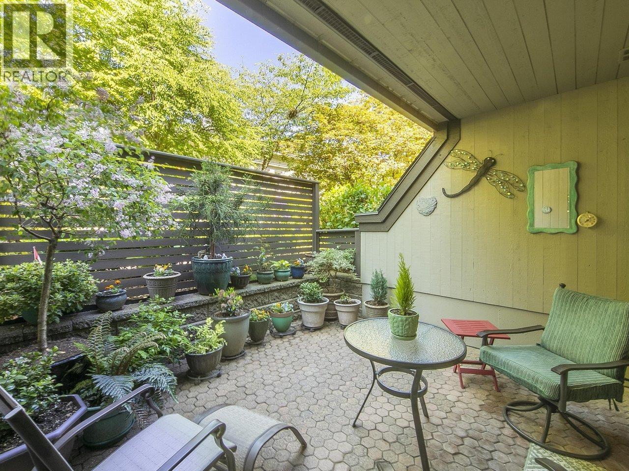 3184 MOUNTAIN HIGHWAY, North Vancouver