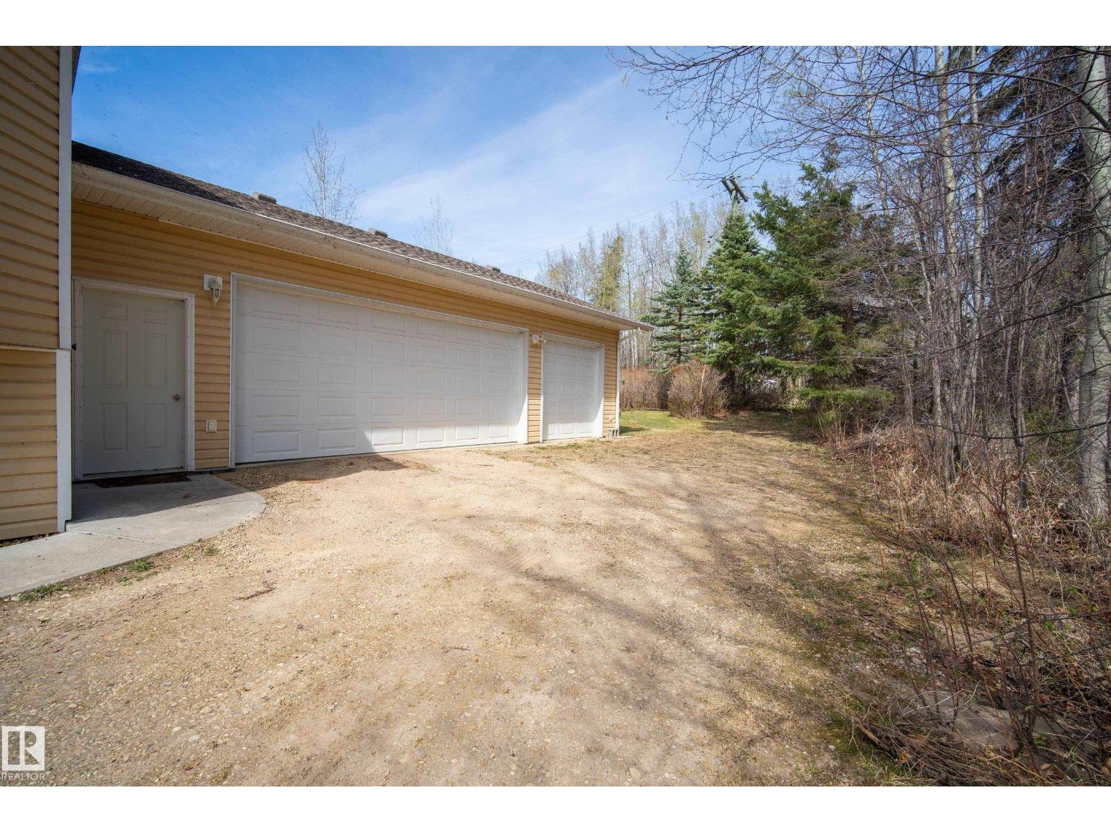 77 Lakeshore DR, Rural Leduc County