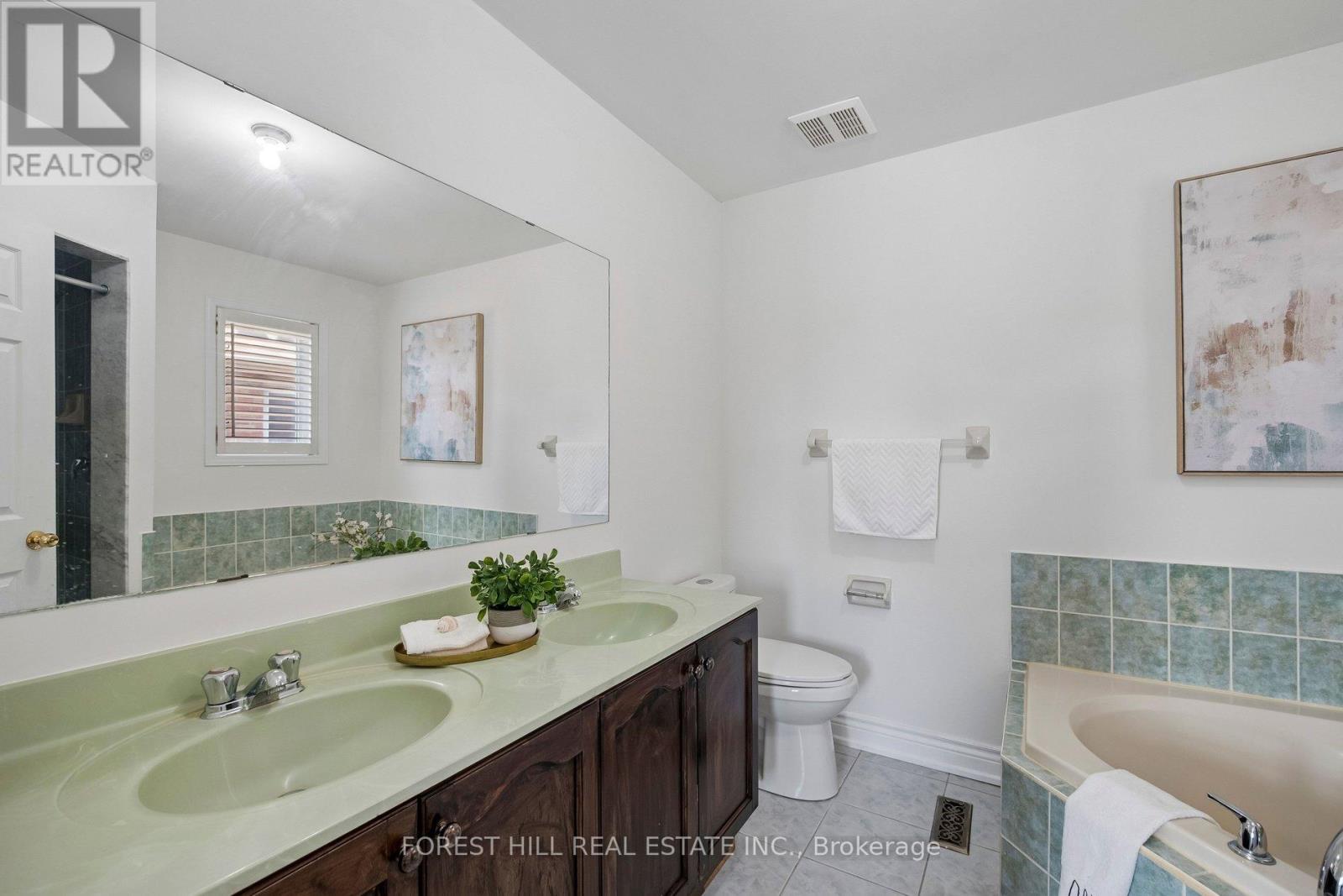 41 GUINEVERE ROAD - 31