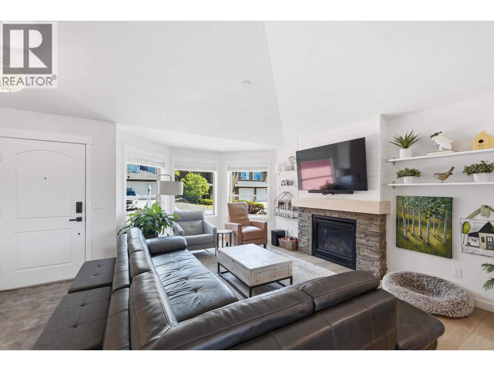 15 2040 Rosealee Lane, West Kelowna