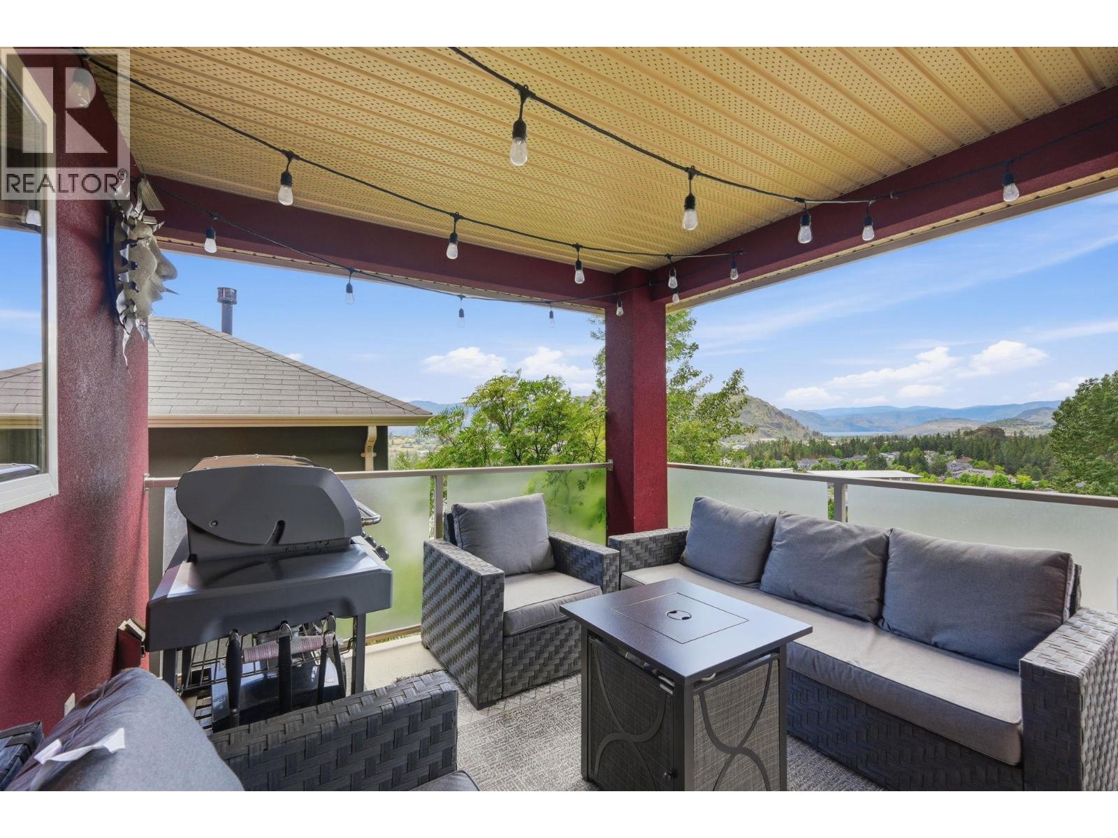 15 2040 Rosealee Lane, West Kelowna