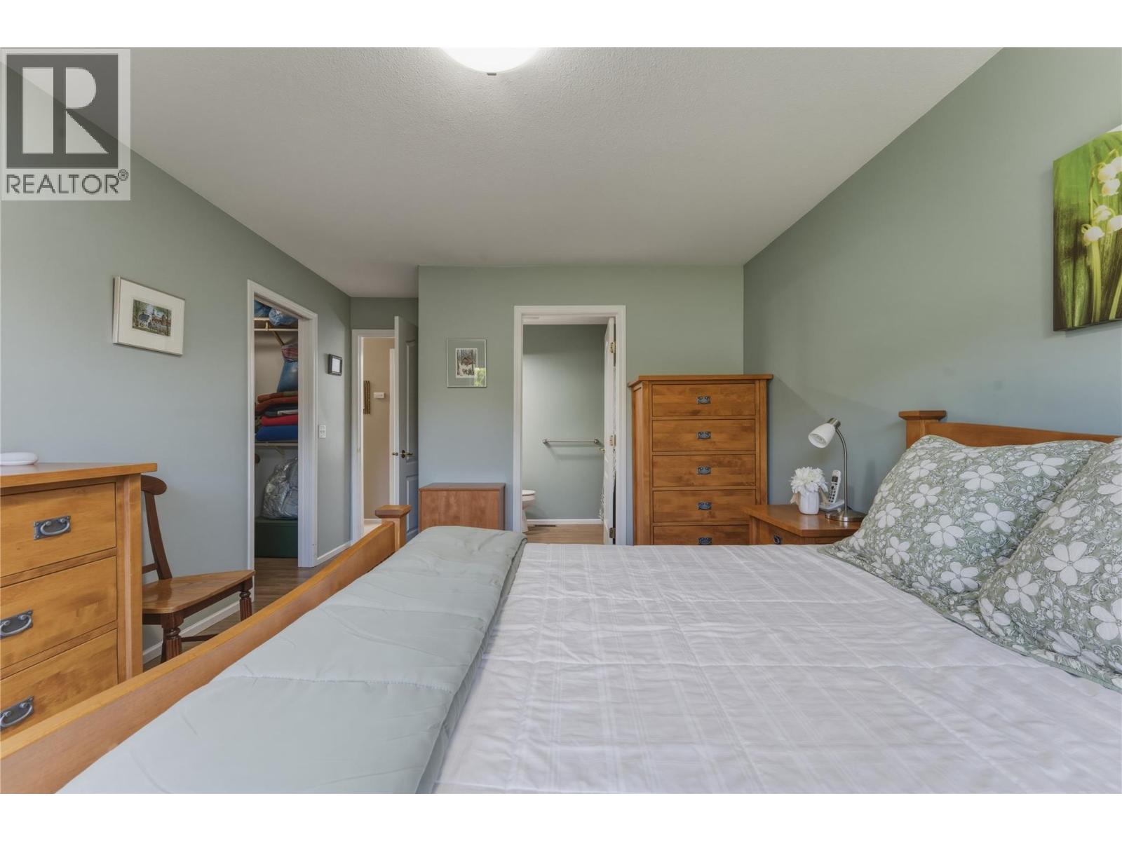 #46 1220 25 Avenue - 23