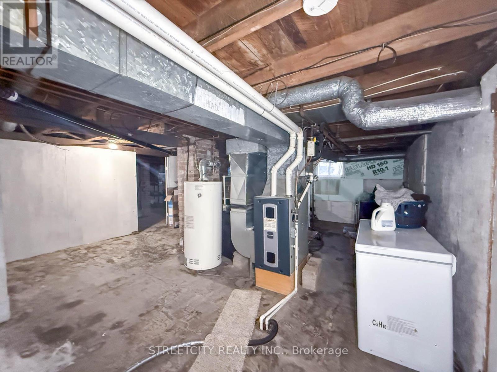 305 ST CLAIR STREET - 13