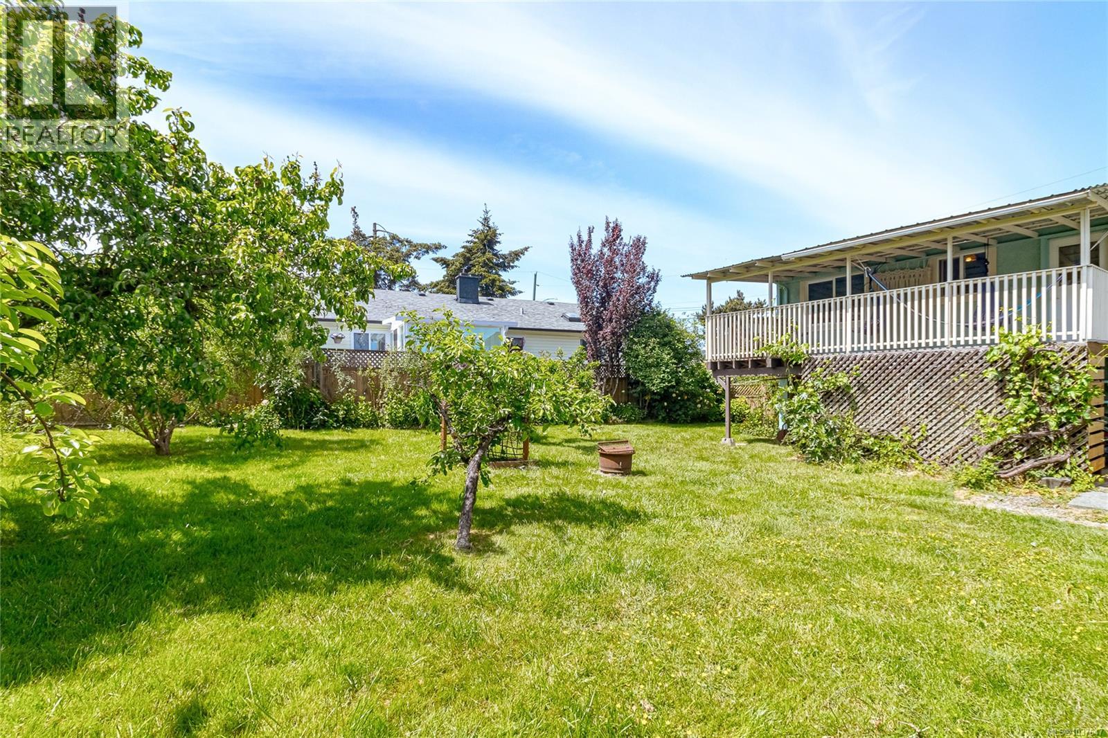1584 Freda St - 61