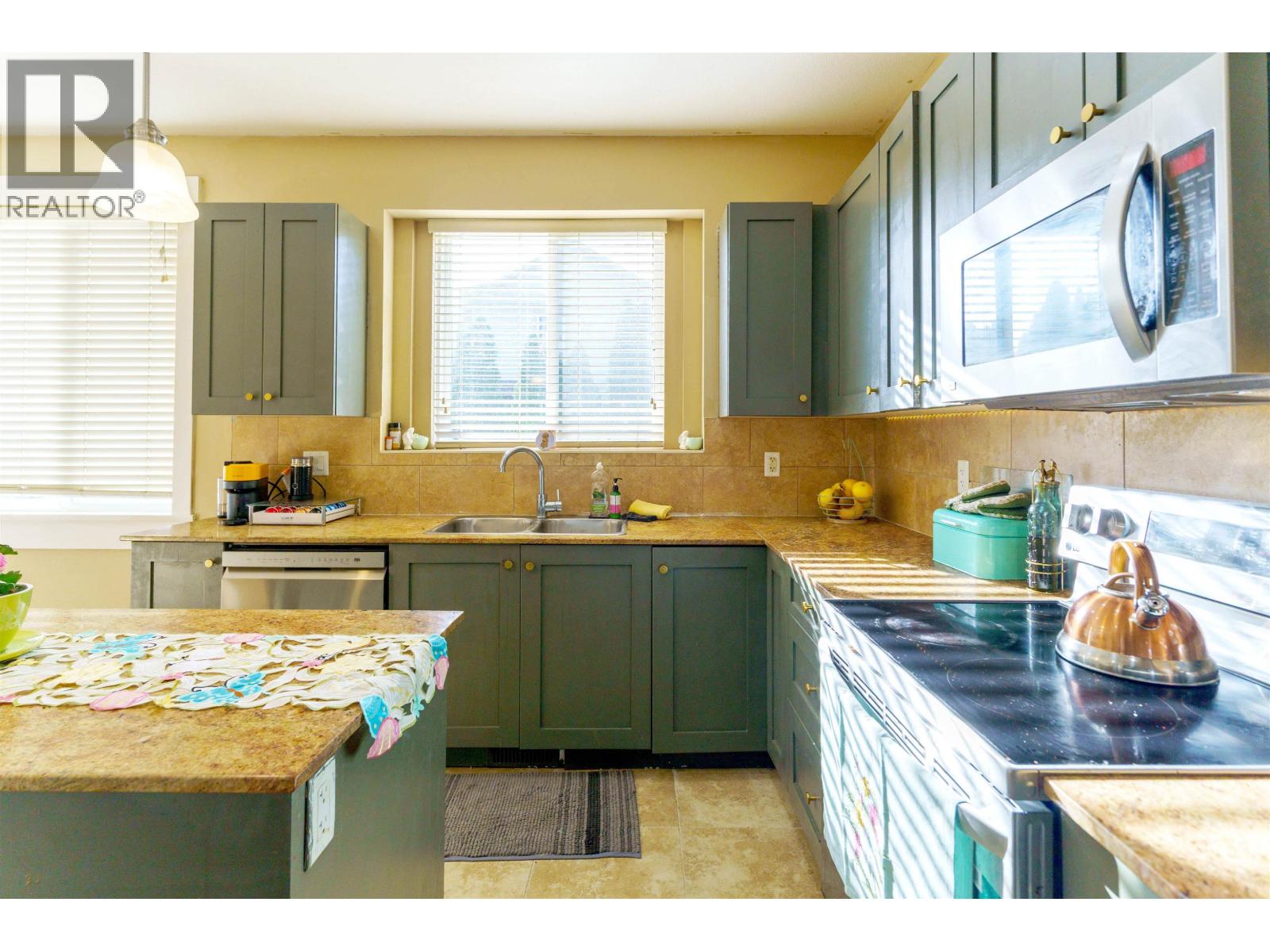 11125 234A STREET, Maple Ridge