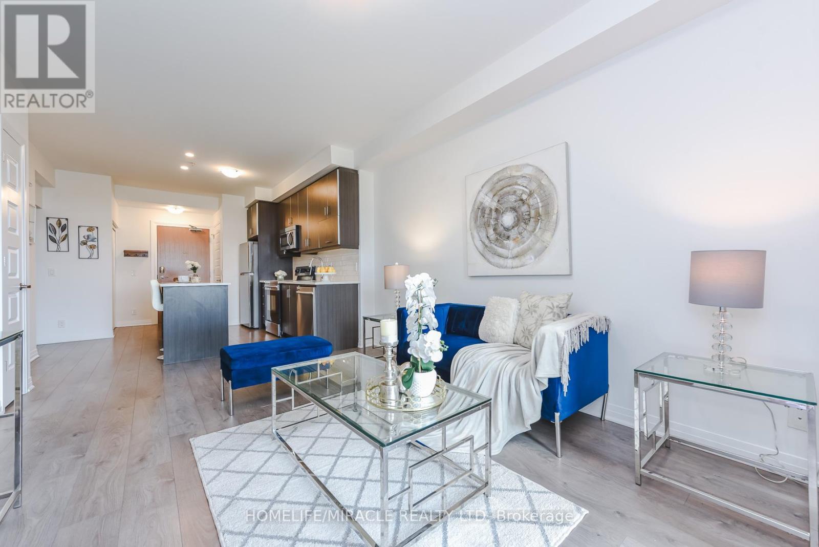 #421 1105 LEGER WAY - 16