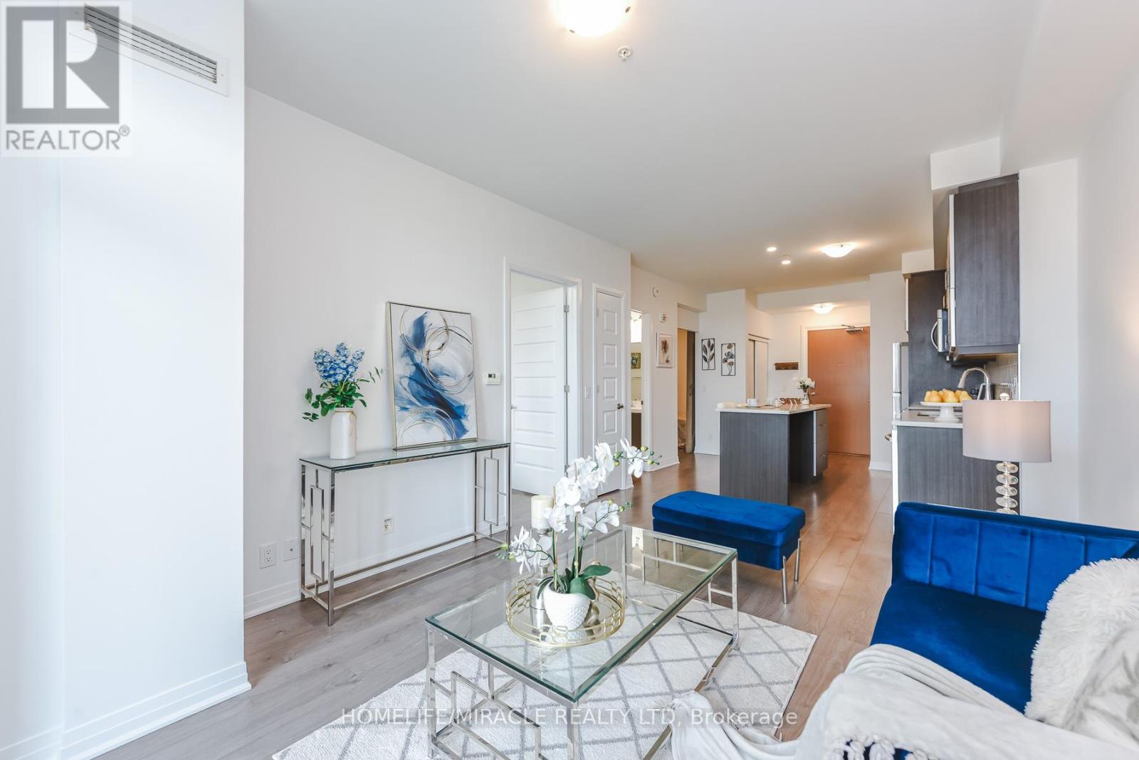 #421 1105 LEGER WAY - 17