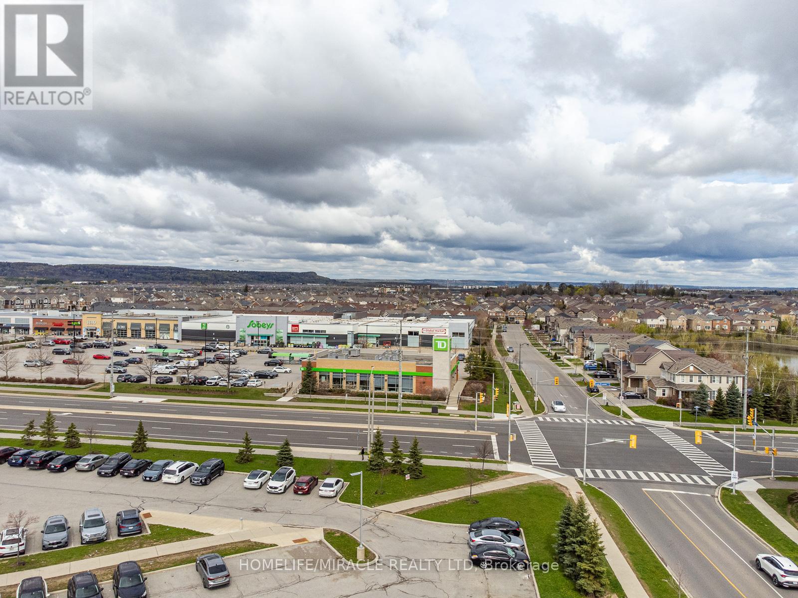 #421 1105 LEGER WAY - 33