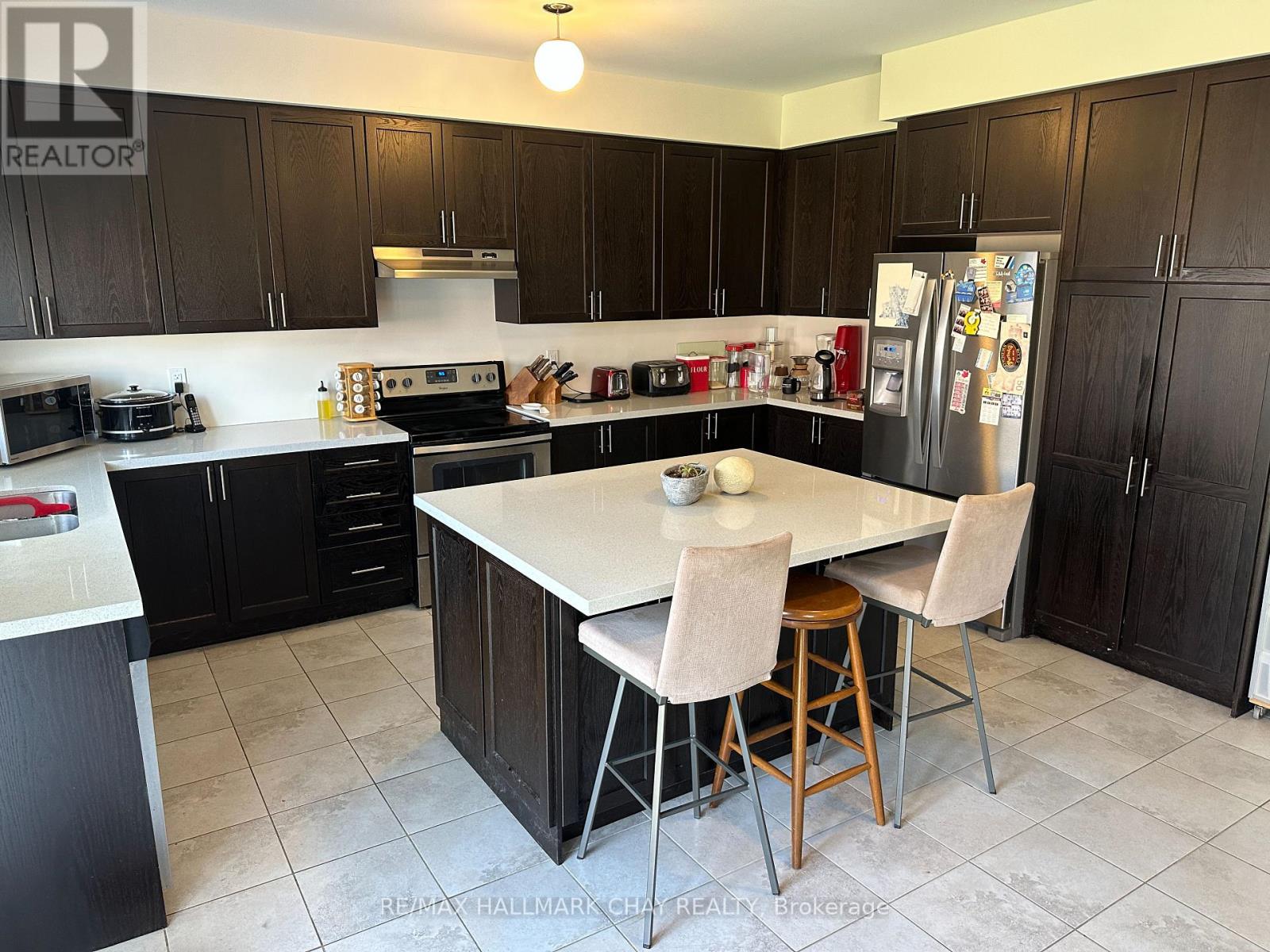 962 COLE STREET - 12