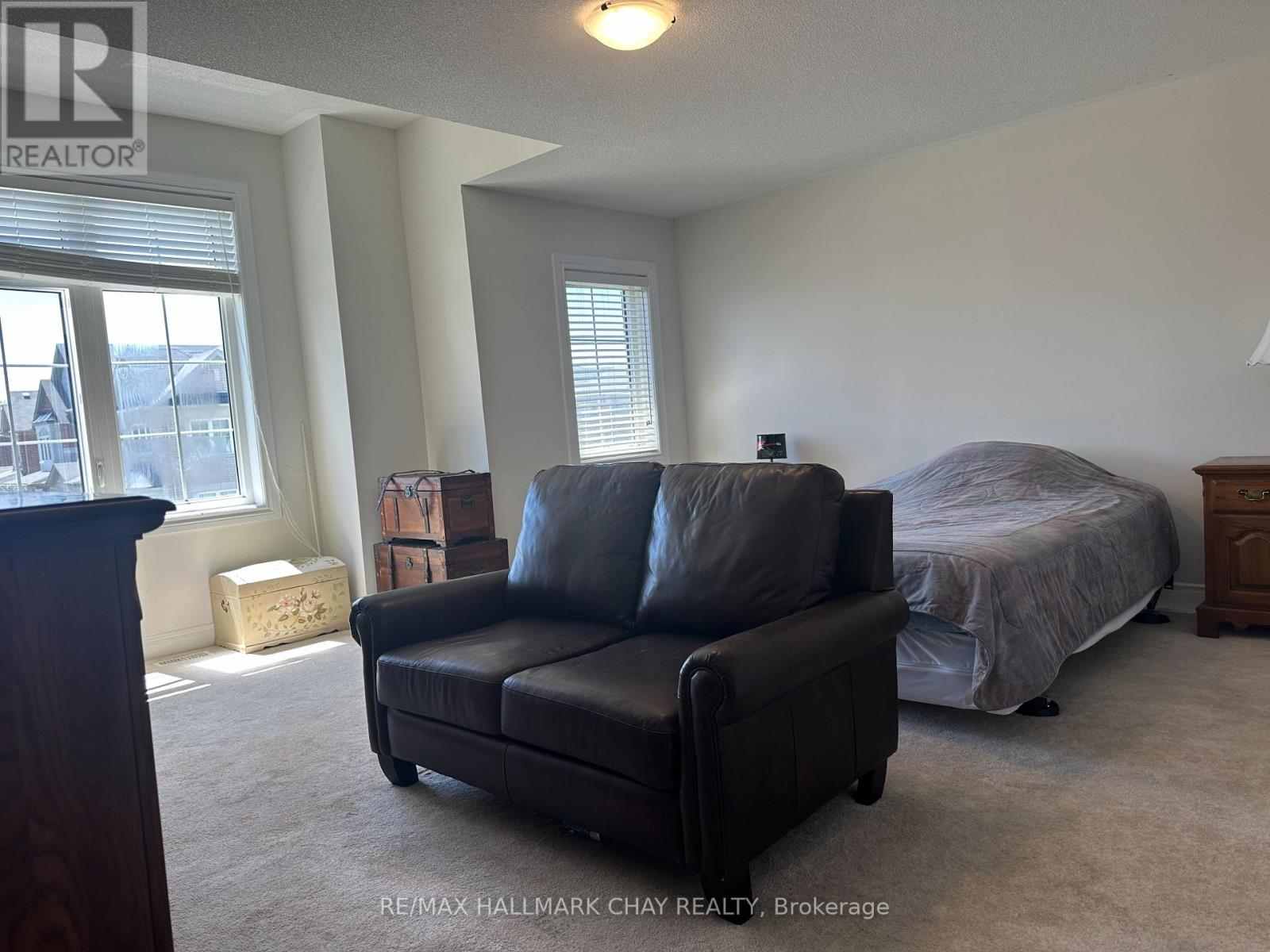 962 COLE STREET - 14