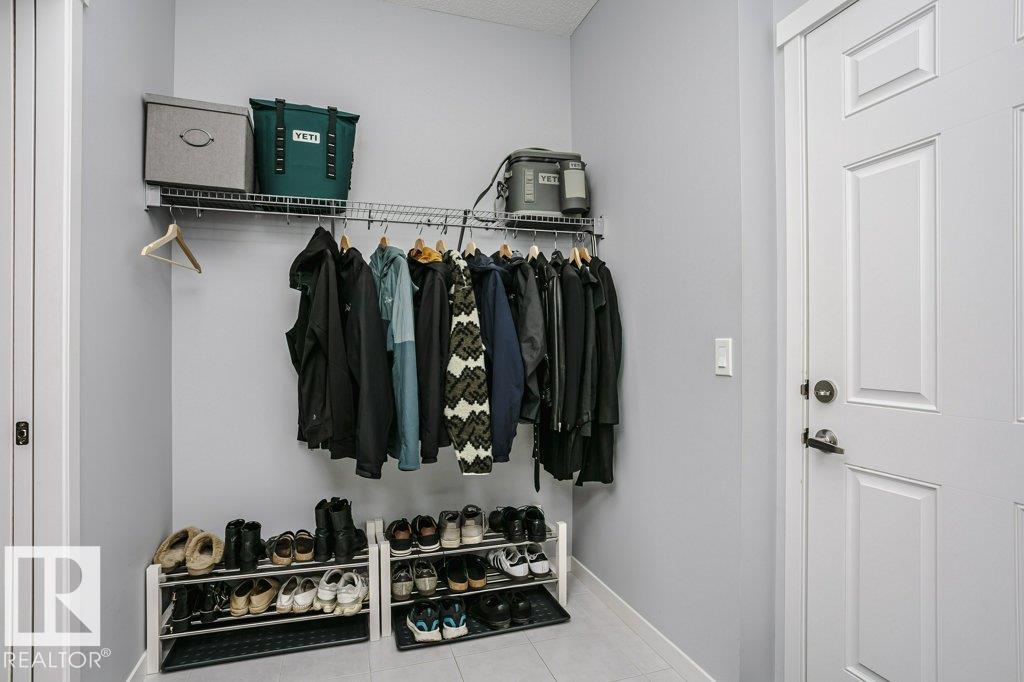 2423 16 AV NW - 27