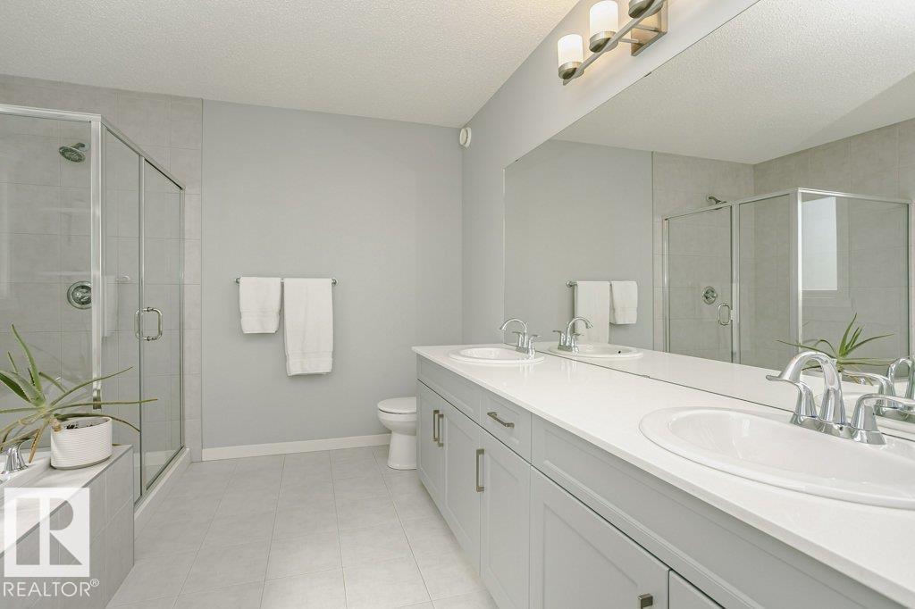 2423 16 AV NW - 40