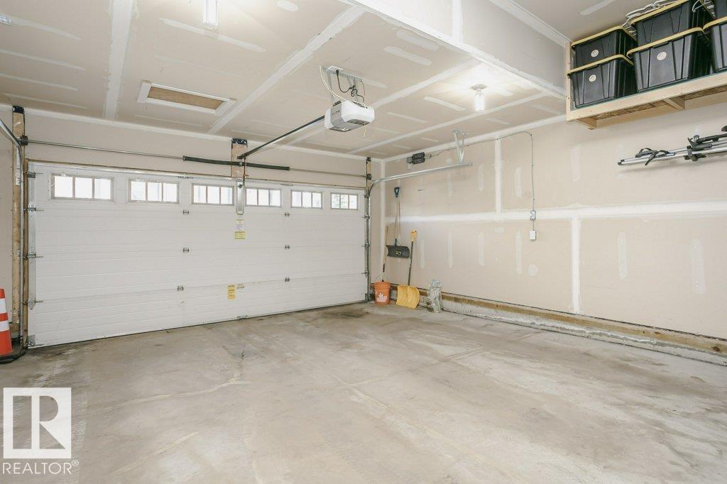 2423 16 AV NW - 58
