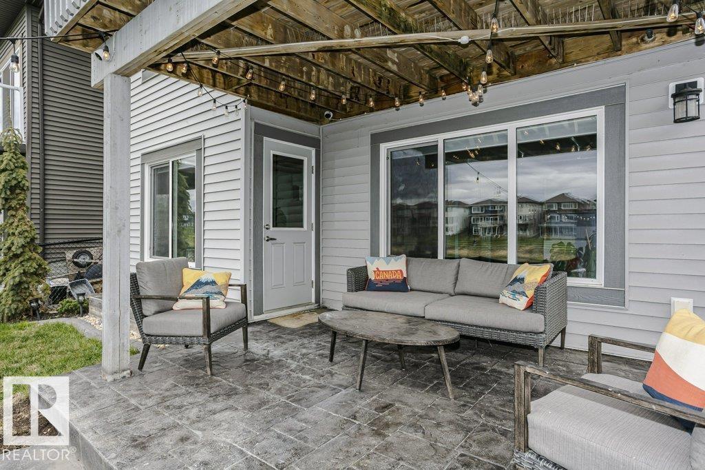 2423 16 AV NW - 59