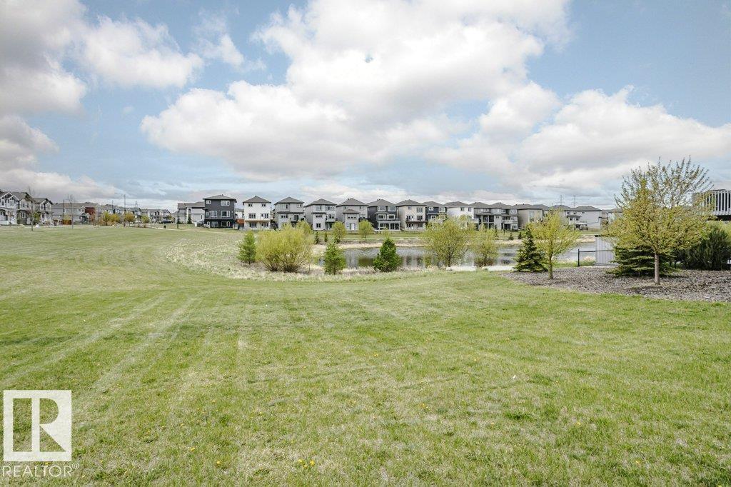 2423 16 AV NW - 63