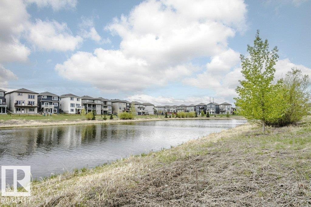 2423 16 AV NW - 64