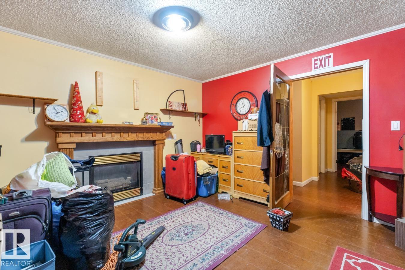 950 JIM COMMON DR - 19