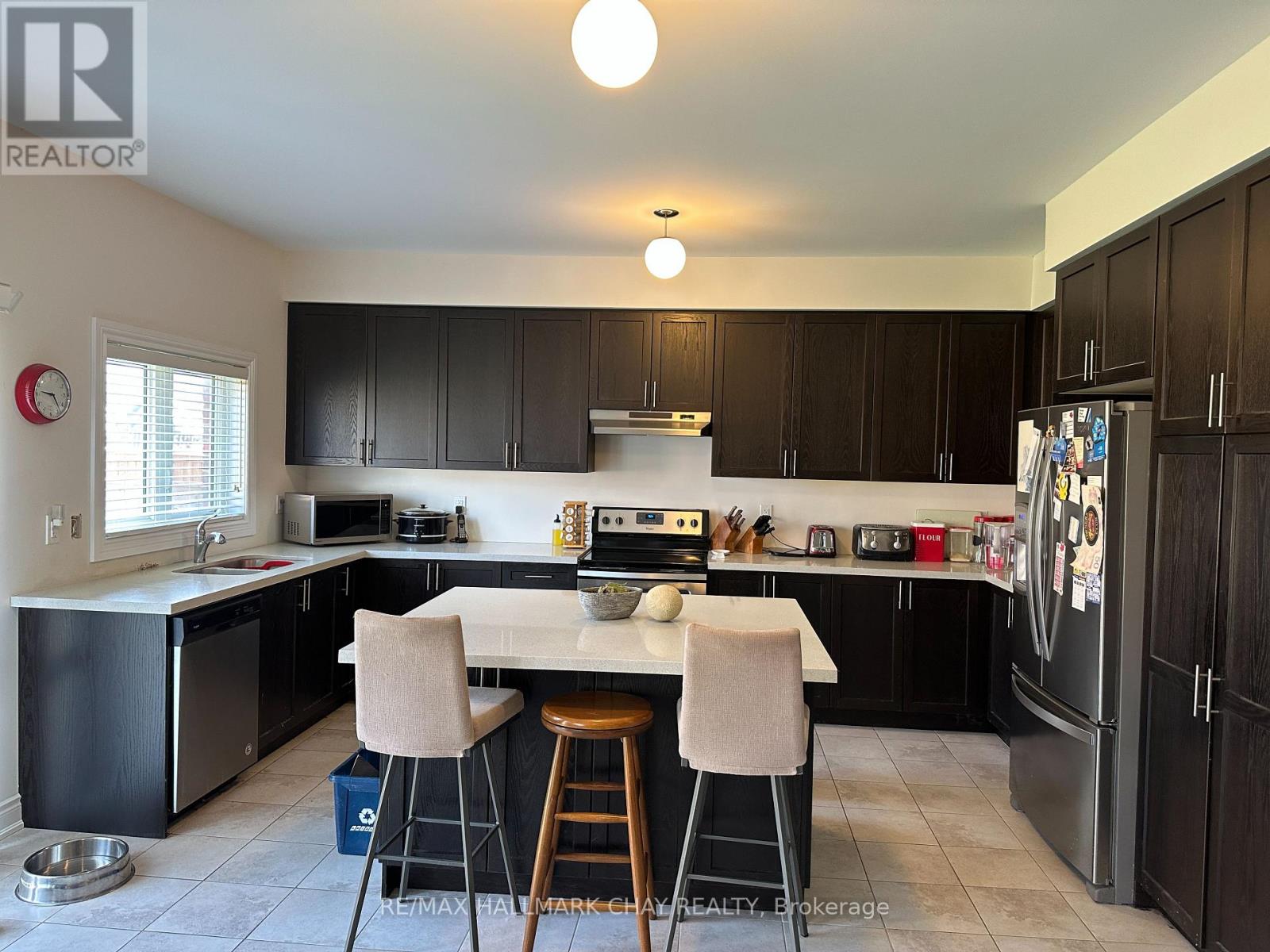 962 COLE STREET - 11