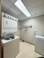 403 125 Centre Avenue E, Altona, MB R0G0B0 Photo 8