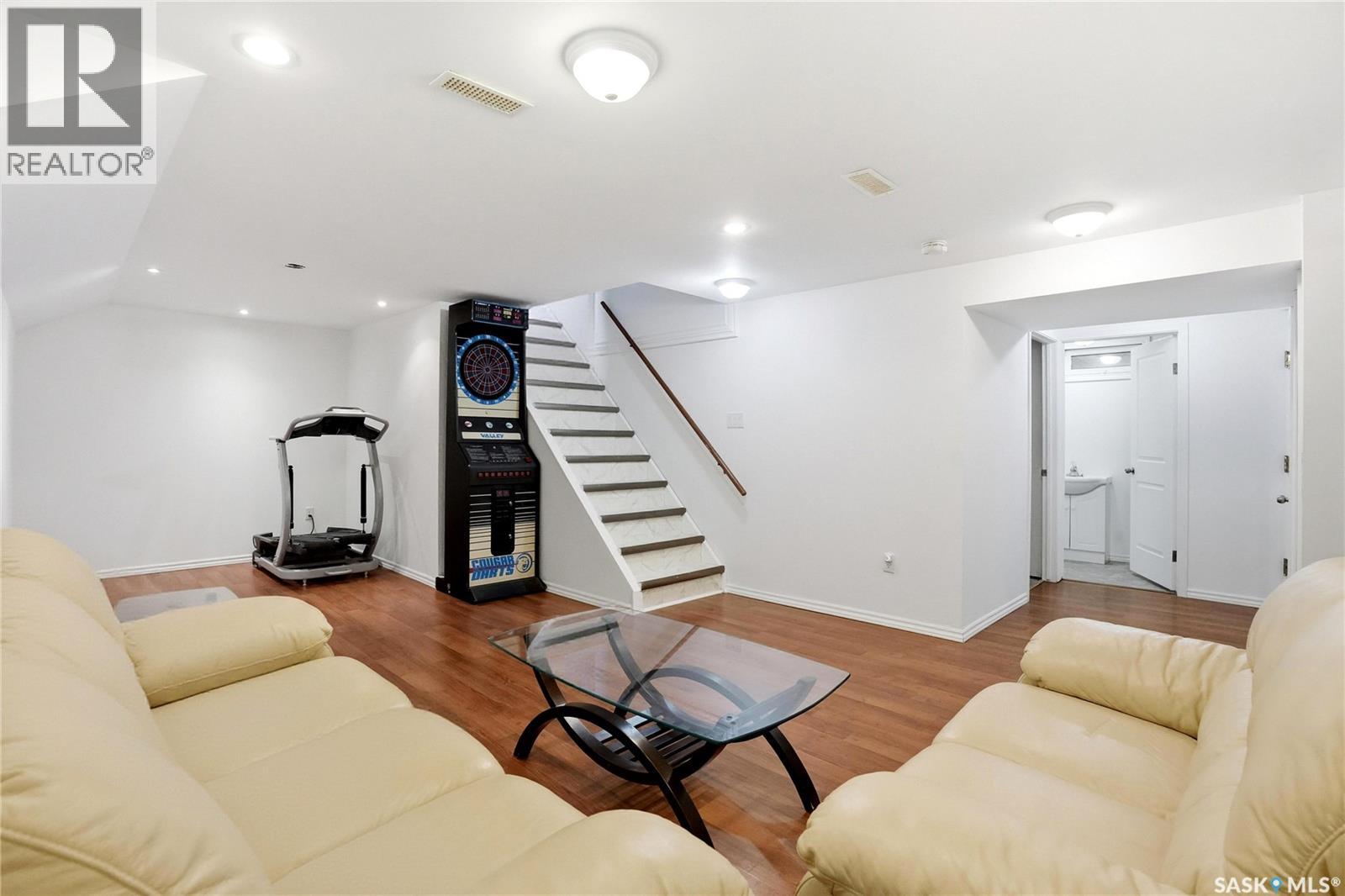 55 Donahue AVENUE - 31