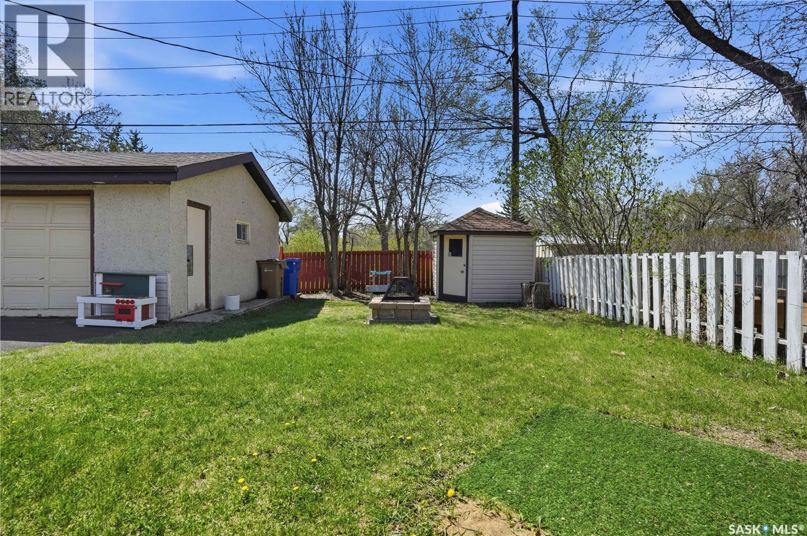 55 Donahue AVENUE - 42