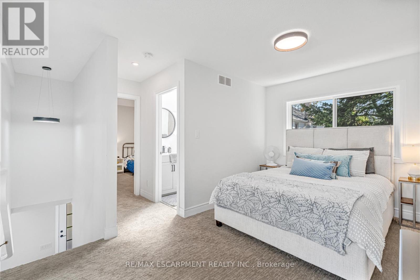 168 CARLTON STREET - 20