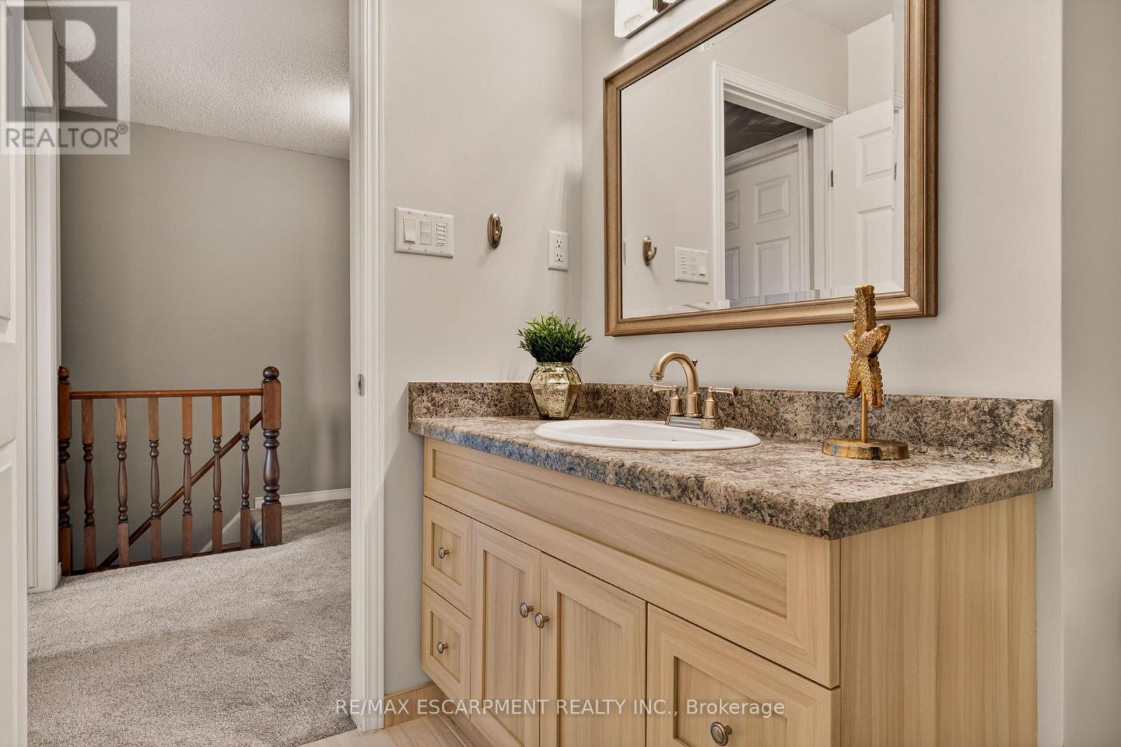 31 - 1675 UPPER GAGE AVENUE, Hamilton (Broughton), Ontario, L8W3R8 — Photo 8