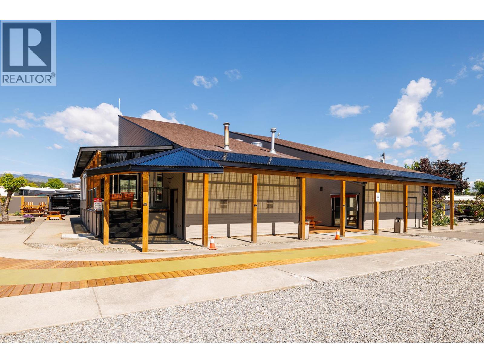 267 415 Commonwealth Road, Kelowna