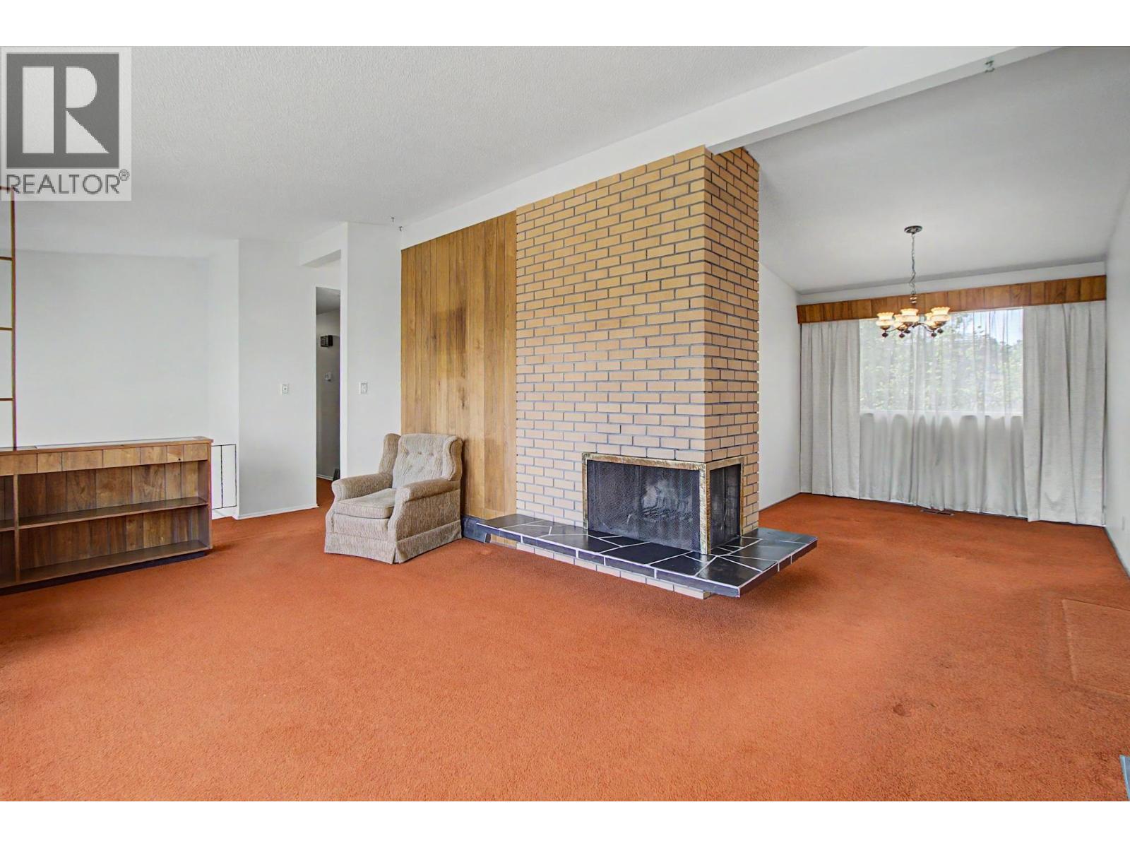 Dining room of 1431 FRASER CRESCENT · Prince George, BC