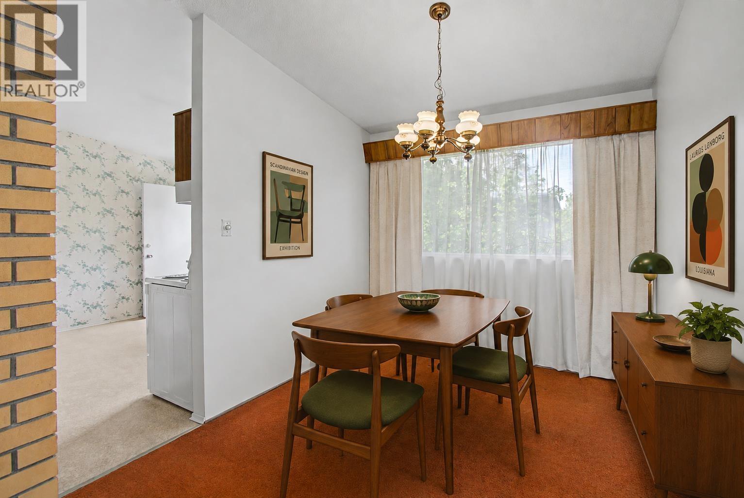 Photo 11 of 37 — 1431 FRASER CRESCENT · Prince George, BC