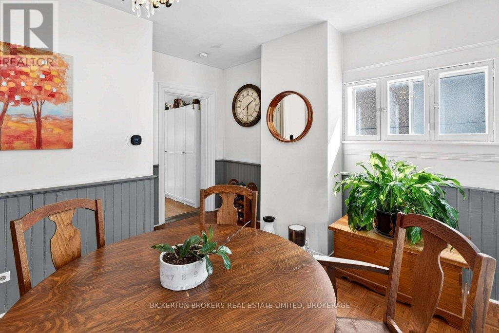 11 EMMA STREET - 22