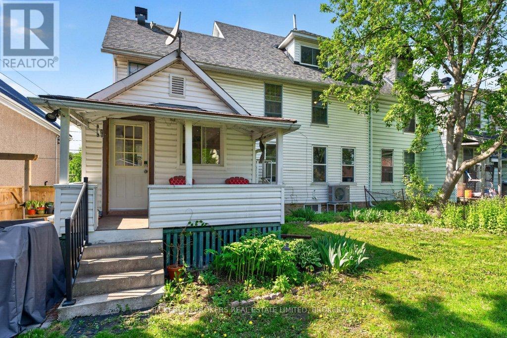 11 EMMA STREET - 6
