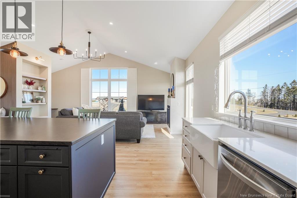 5 Headway Drive - 18