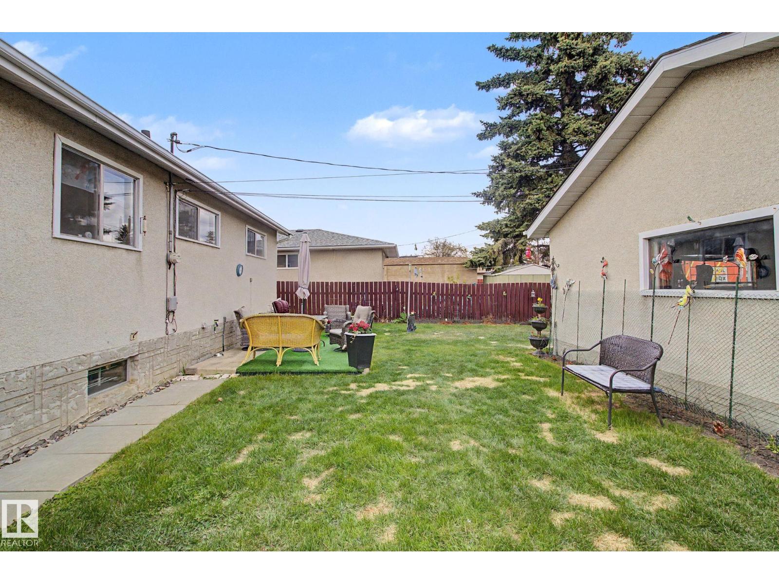 8115 169 ST NW - 33