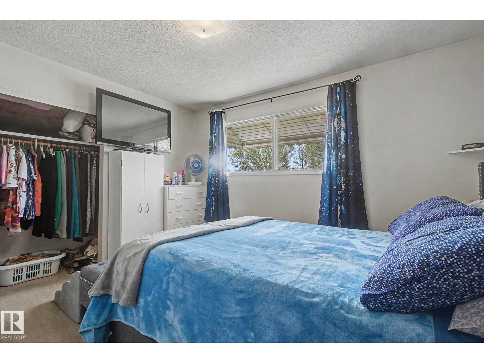 8115 169 ST NW - 15