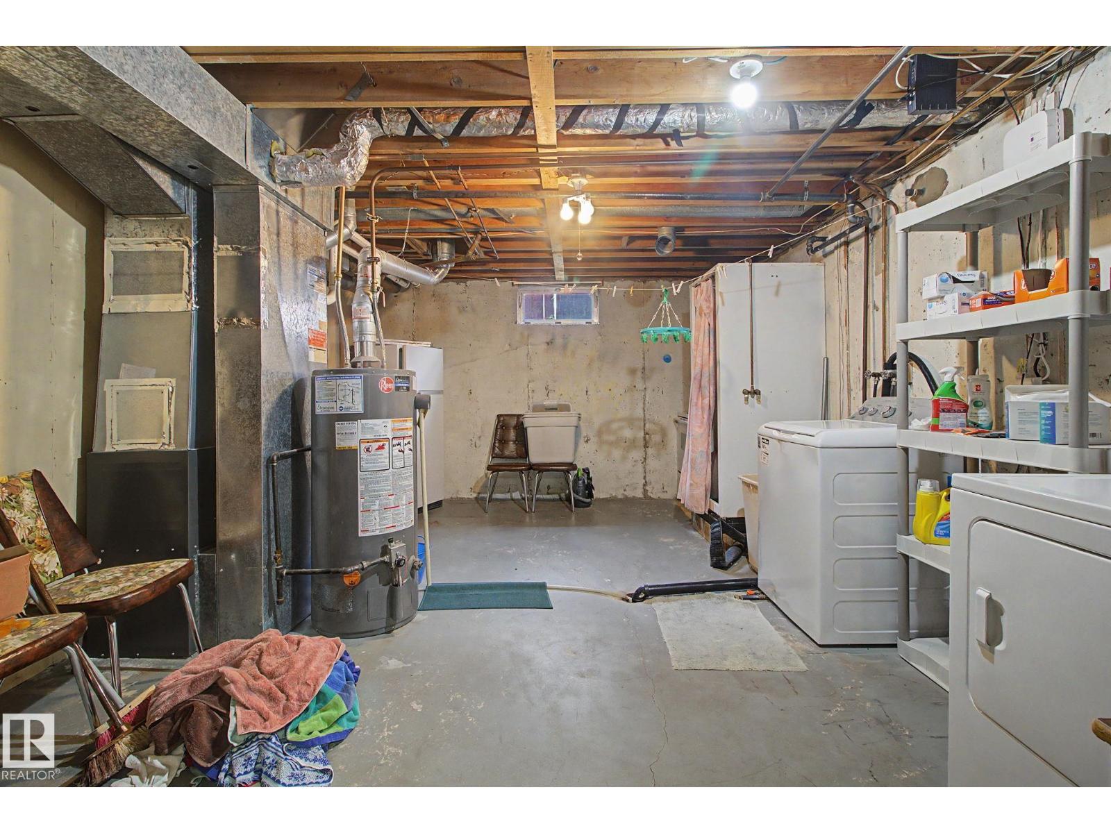 8115 169 ST NW - 29