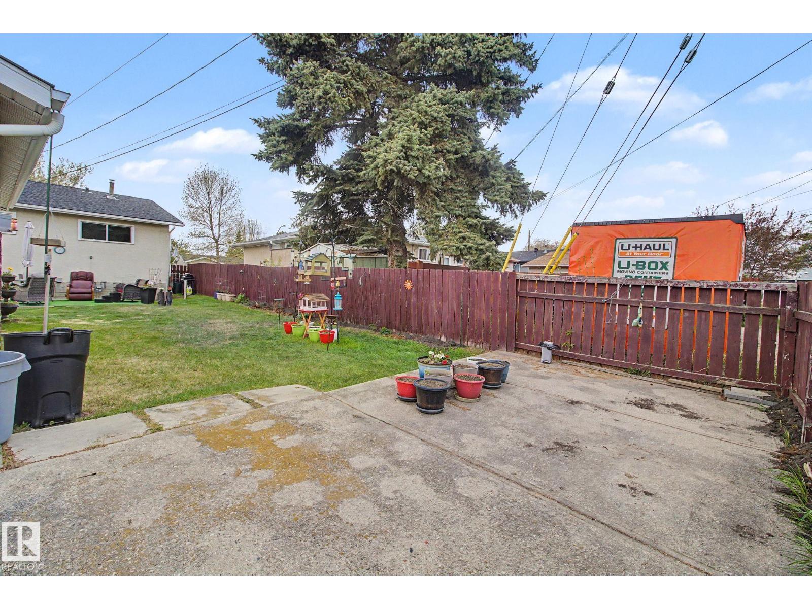 8115 169 ST NW - 38