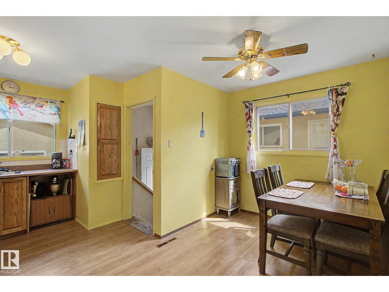 8115 169 ST NW - 12