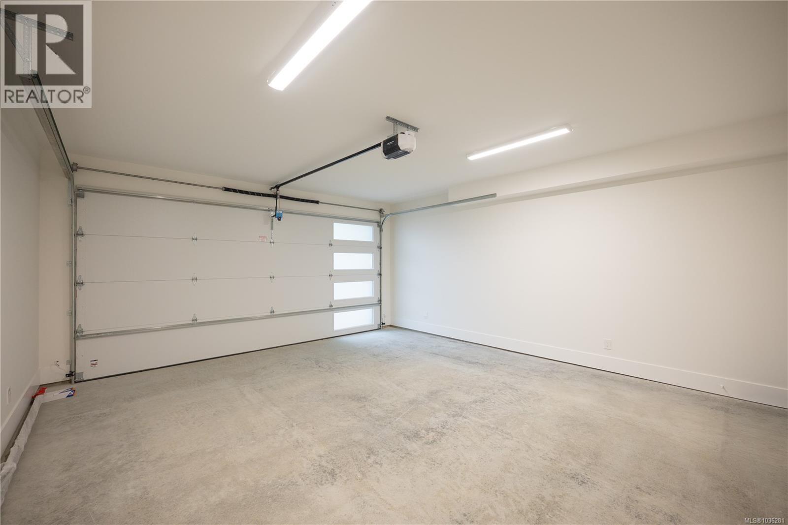 #101 2302 Arbot Rd - 55