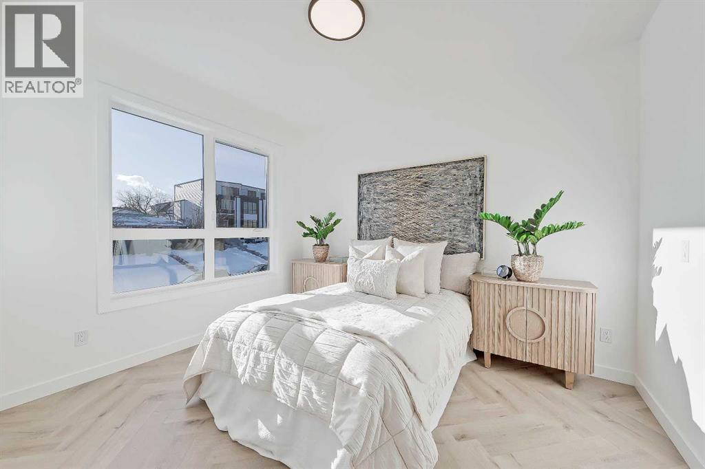 #1 1524 29 Avenue SW - 18