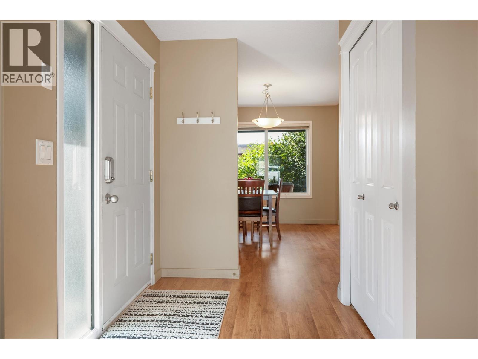 6 4407 20 Street, Vernon