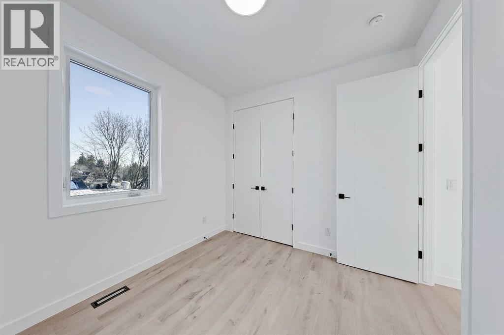#1 1524 29 Avenue SW - 28