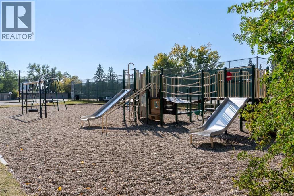 #1 1524 29 Avenue SW - 45
