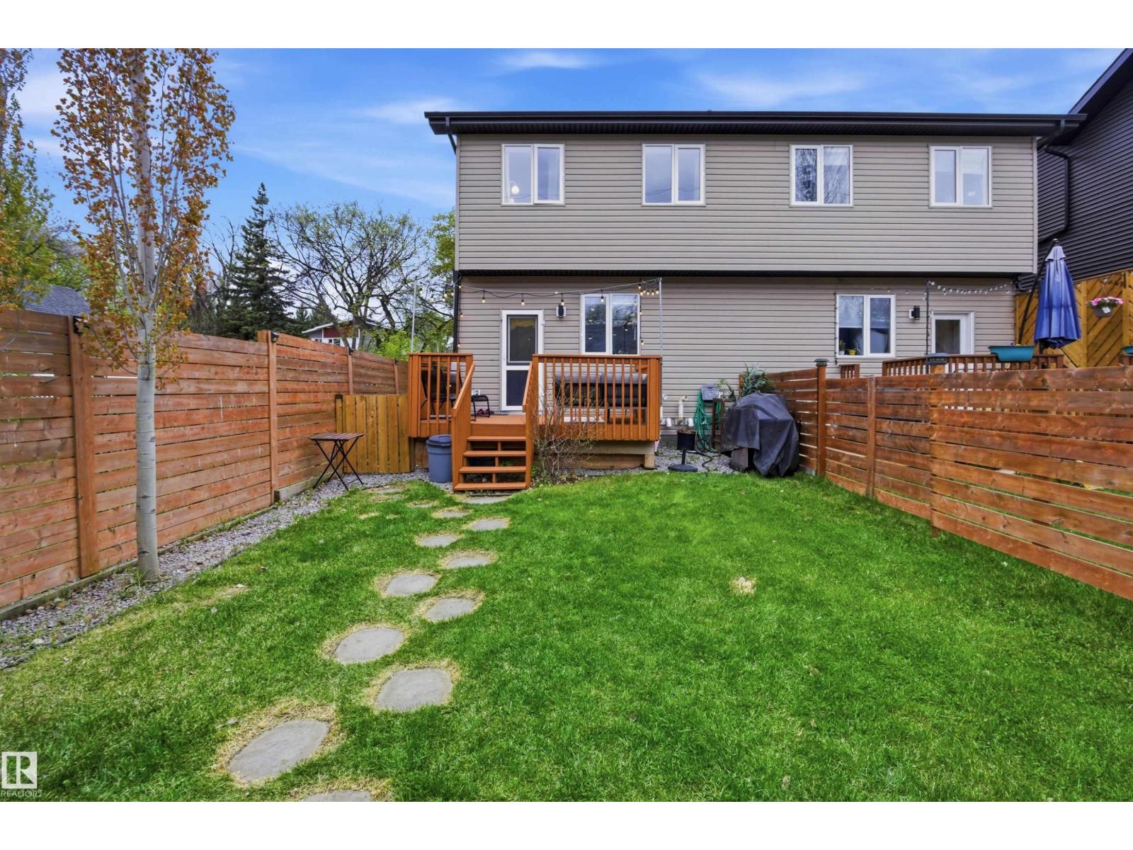11639 128 ST NW - 46