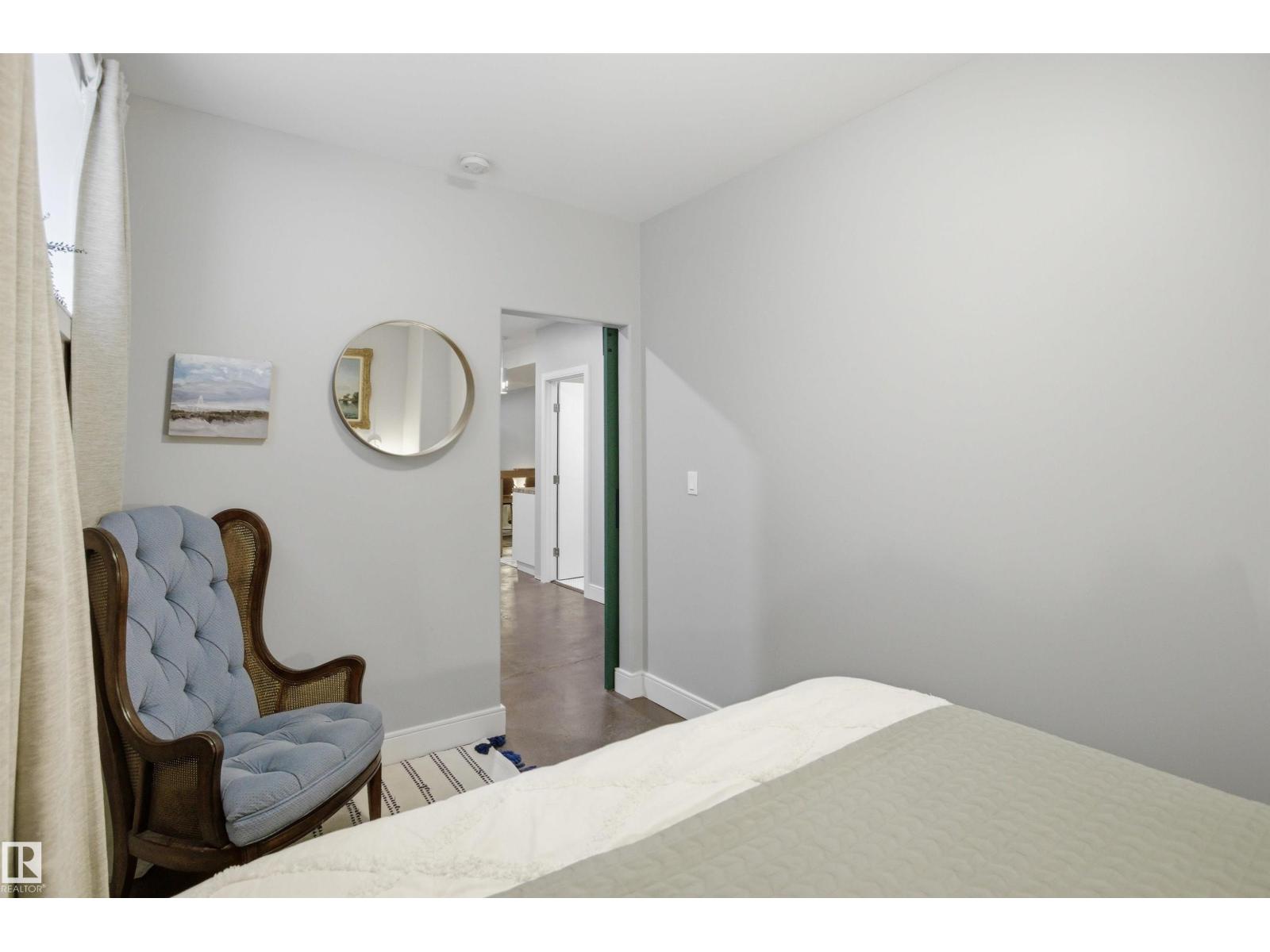 11639 128 ST NW - 40