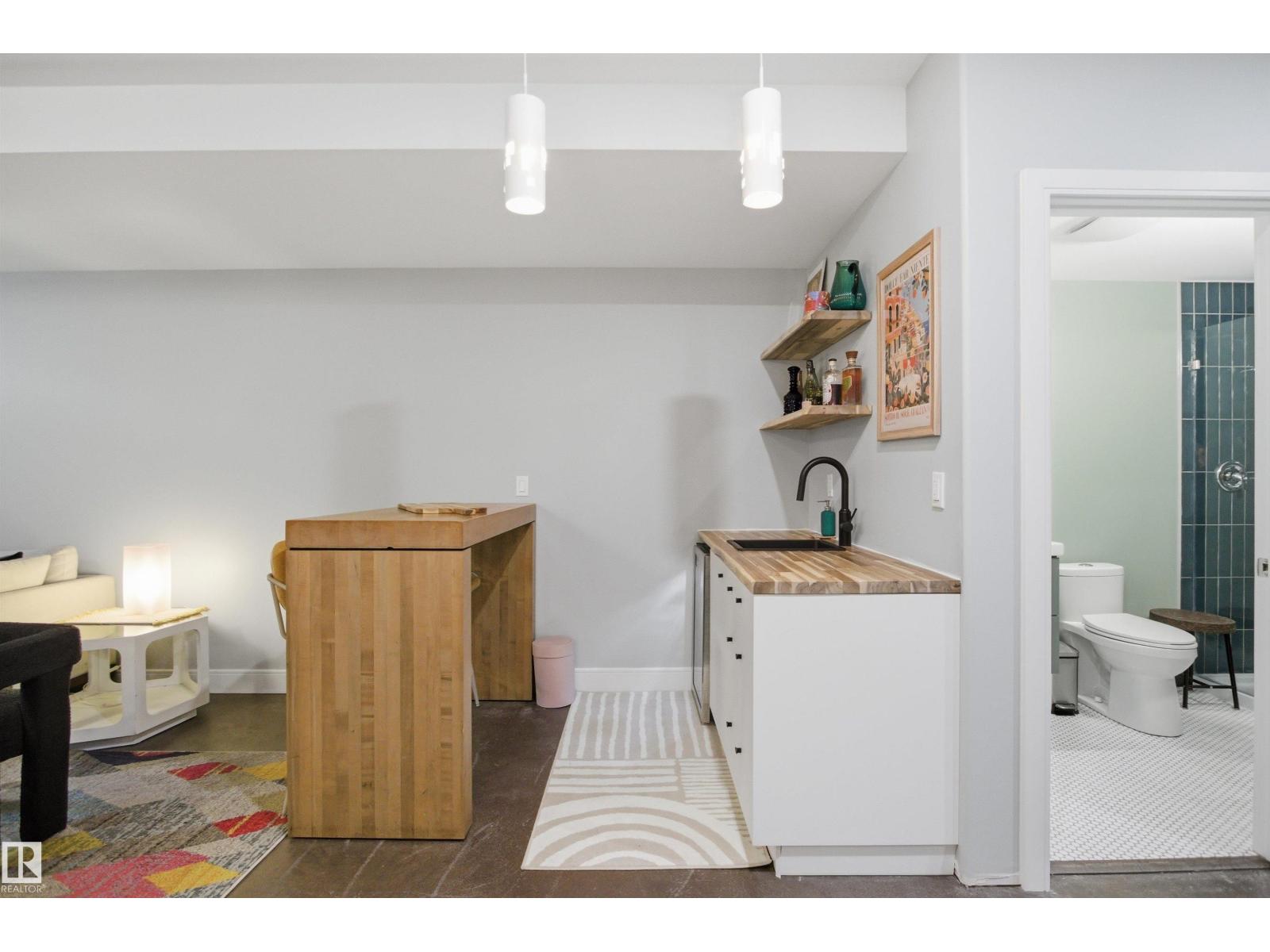 11639 128 ST NW - 36