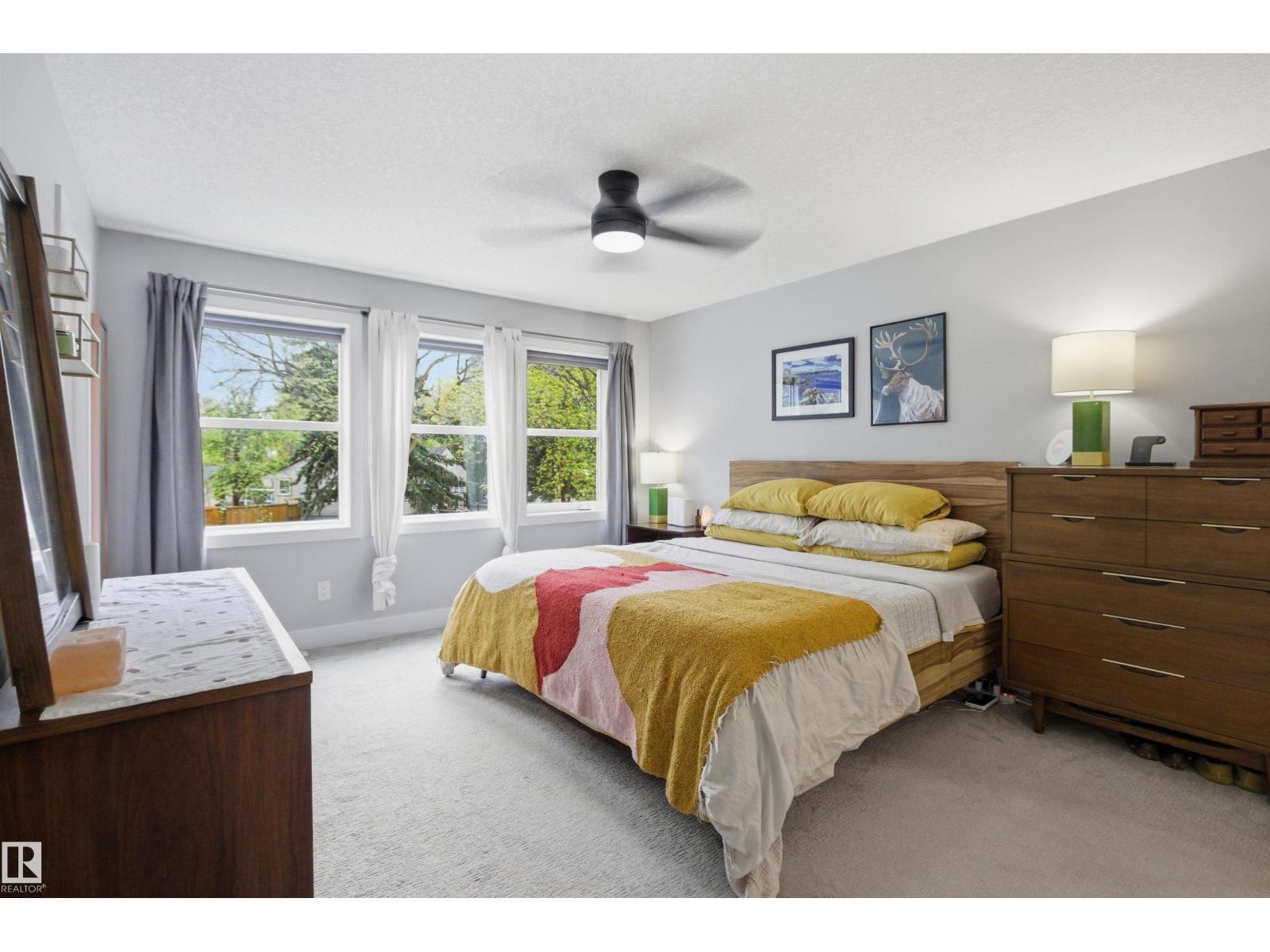 11639 128 ST NW - 18