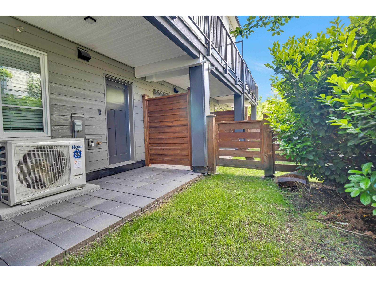 3 19935 75A AVENUE, Langley
